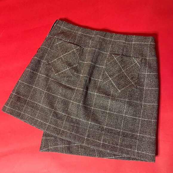 DIY Upcycled Plaid Blazer & Skirt Set – Mix-and-Match Vintage Pin Kit Included - Picture 9 of 13